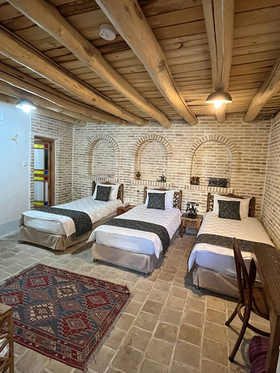 هتل سنتی ددمان | اتاق ماهنشان