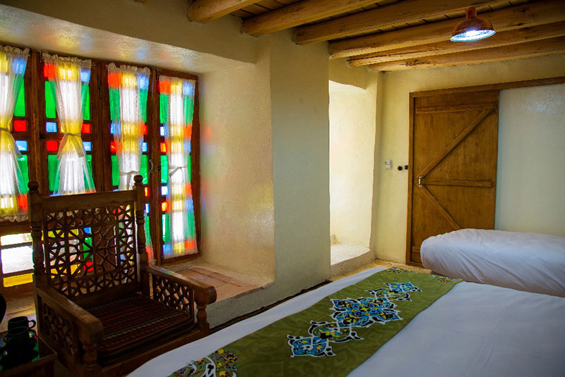 The traditional luxury Dadamaan hotel |Takht-e soleyman Room 